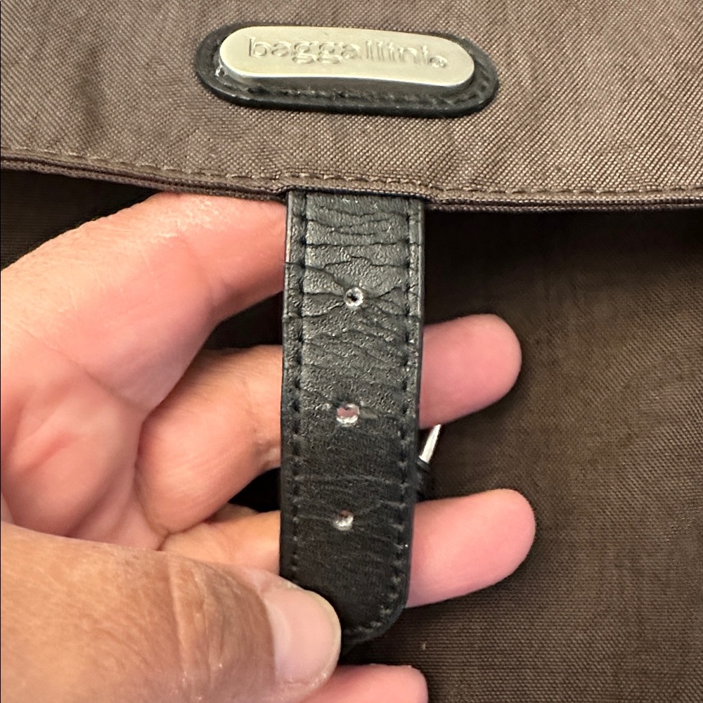 BAGGALINI crossbody bag - Picture 7 of 9